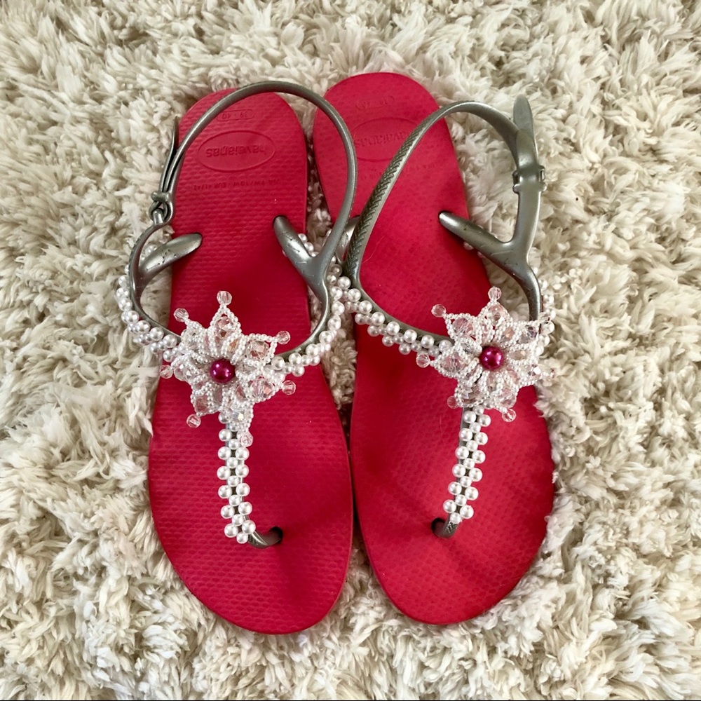 ☘️ 3 for $25 SALE! ☘️ Pink Pearl Havaianas Sandals - Picture 2 of 5